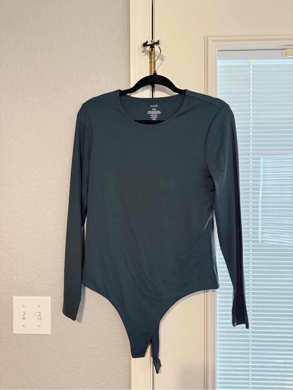 nuuds Long Sleeve Crewneck Bodysuit Evergreen L EUC